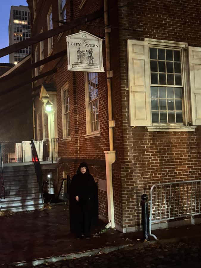 Philadelphia: Ghosts of Old City Walking Tour - Starting at City Tavern: The Gateway to Philadelphia’s Haunted Past