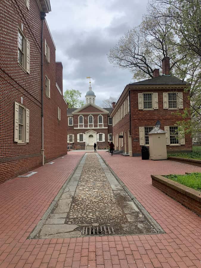 Philadelphia Old City: Arabic-Speaking Walking Tour - Meeting Point at Independence Hall in Philadelphia