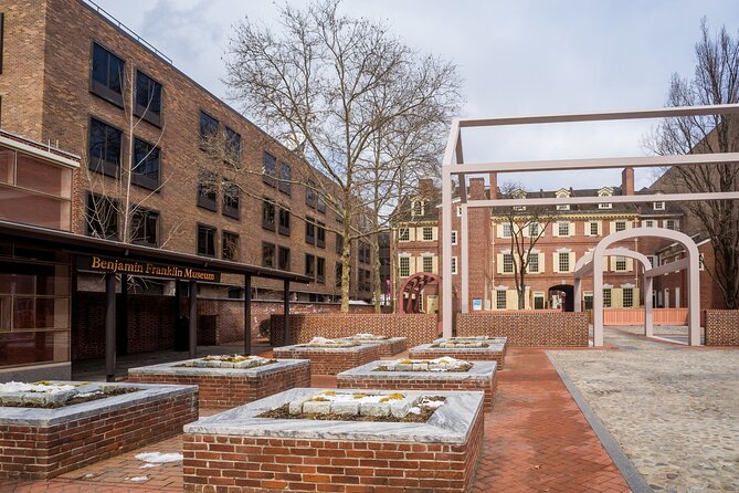 Philadelphia Old Town Highlights Private Guided Walking Tour - Starting Point at LaScala’s Fire in Center City