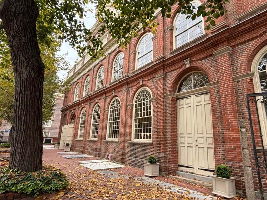 Philadelphia: Revolutionary Old City Walking Tour - Visiting Philadelphia’s Most Historic Landmarks