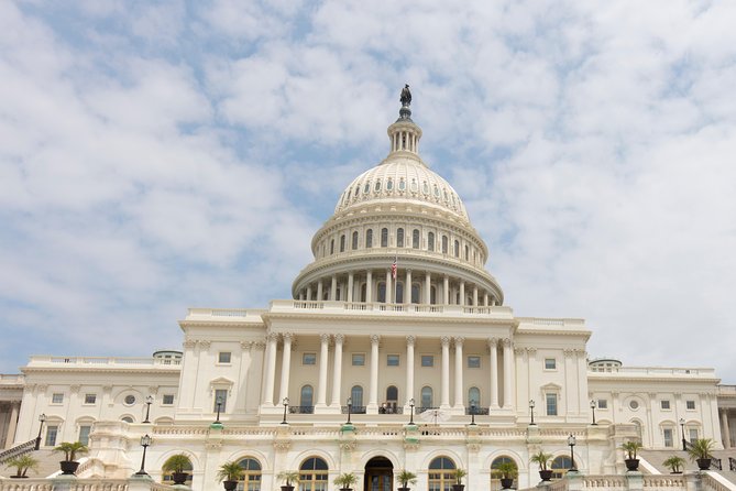 Philadelphia, Washington DC & Amish Country, 2-Days from NYC - Washington DC: From Monuments to Government Buildings
