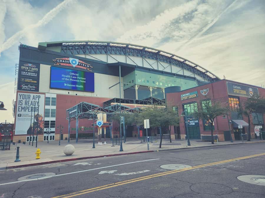 Phoenix: Arizona Diamondbacks Baseball Game Ticket - Chase Field’s Location and Entry Details