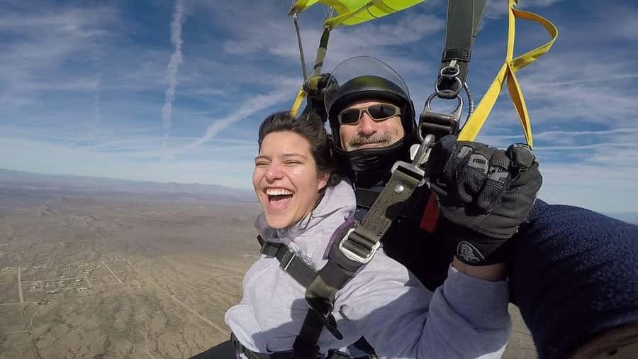 Phoenix: Tandem Skydiving Experience - What to Expect During the Flight to Jump Altitude