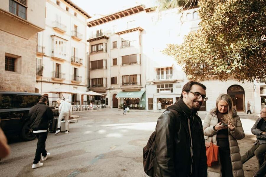 Photo expedition through the heart of Palma - Discovering Palma’s Iconic Squares and Historic Spots