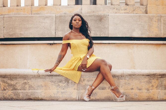 Photographer and Professional Photoshoot in Marseille - Booking and Planning Made Easy