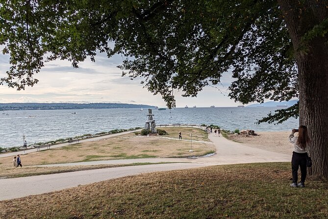 Photography & Walk in Stanley Park - Sunset Views at English Bay and Sunset Beach Park