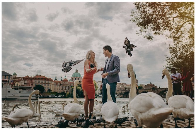 photoshoot in prague - The Customizable Routes: Iconic Landmarks or Personal Favorites