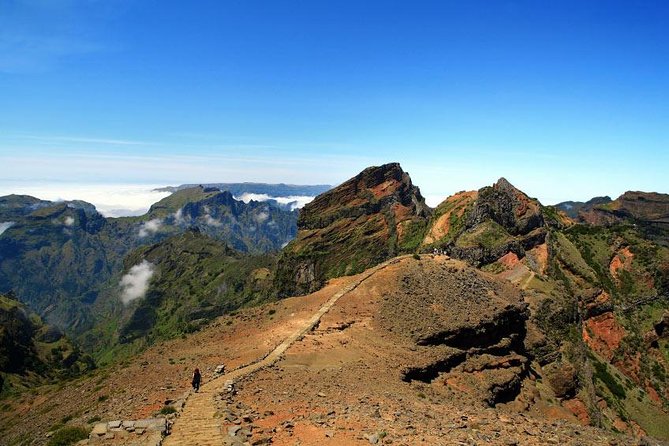 Pico do Arieeiro - Starting Point and Logistics in Funchal