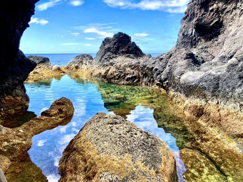 Pico island: highlights, wine tasting and local gastronomy - Visiting the Captains Lagoon: A Volcanic Marvel