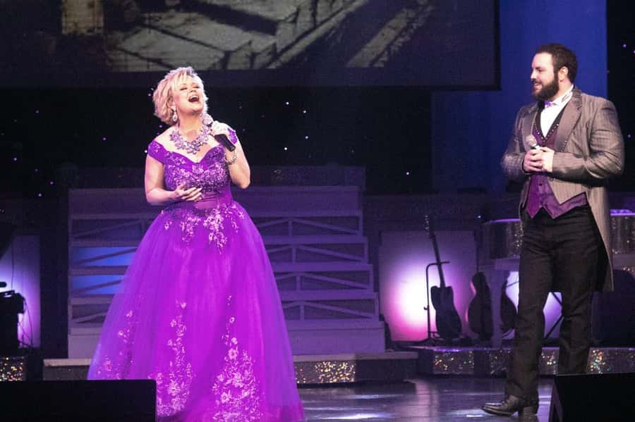 Pigeon Forge: Country Tonite Theatre Show Ticket - The Modern, State-of-the-Art Pigeon Forge Theatre