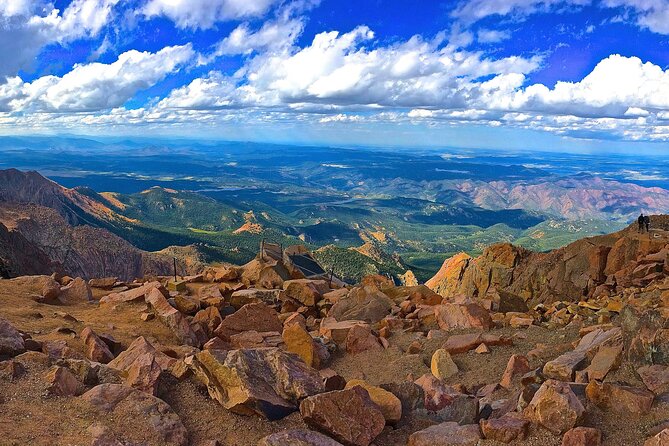 Pikes Peak and Garden of the Gods Tour from Denver - Reaching the Summit of Pikes Peak for Unmatched Views