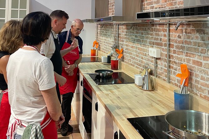 Pintxos and Tapas Cooking Class in Bilbao - The Art of Pintxos: Making Basque Tapas by Hand