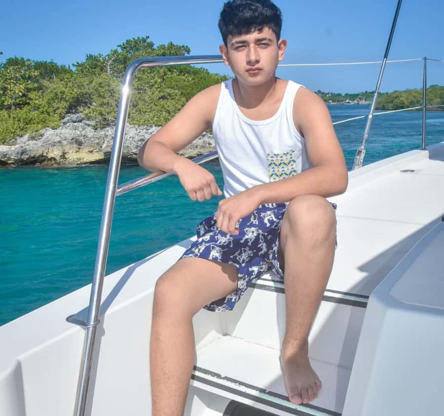 Playa del Carmen: On Board to Cozumel Tour with Lunch - Logistic Details and Ease of Access