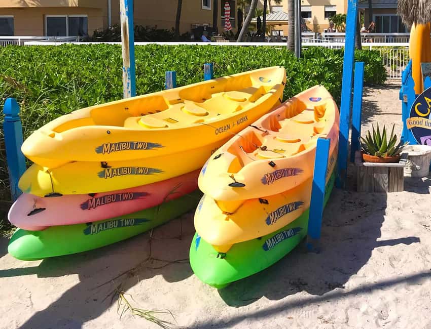 Pompano Beach: Kayak Rentals - What Comes with Your Kayak Rental