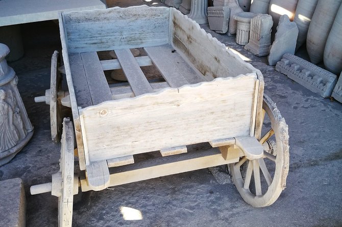 Pompeii and Herculaneum day trip - Exploring Pompeii’s Main Streets and Public Spaces