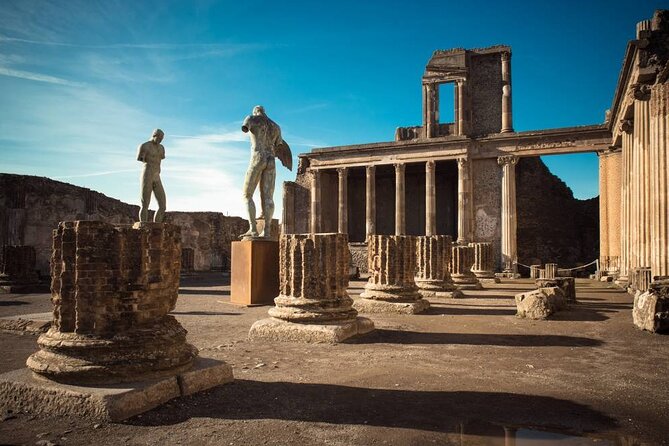 Pompeii and Herculaneum from Sorrento or Naples - How Transportation Enhances the Experience