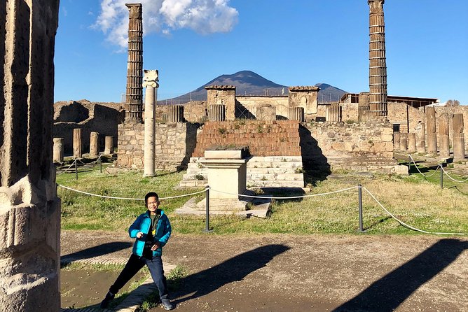 Pompeii New Discoveries Private Guided Tour - Fast-Track Entry to Pompeii Archaeological Park