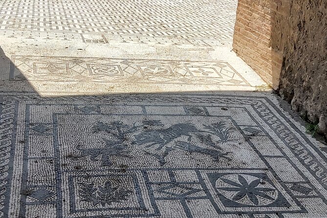 Pompeii tour with archaeologist - The Magnificent Basilica of Pompeii