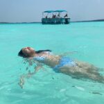 Pontoon Tour of the Bacalar Lagoon - Visiting Cenote Negro: The Deepest Part of Bacalar