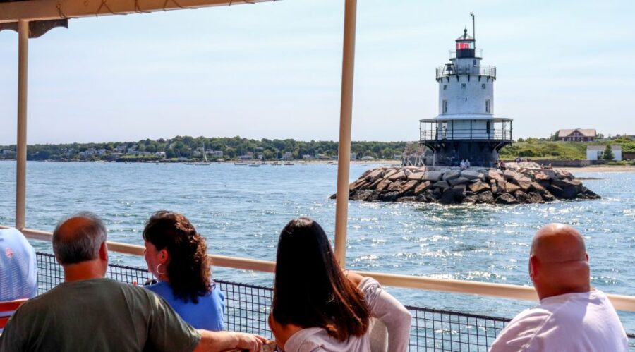 Portland: Sightseeing Cruise to Portland Head Light - Portlands Waterfront and Departure Details