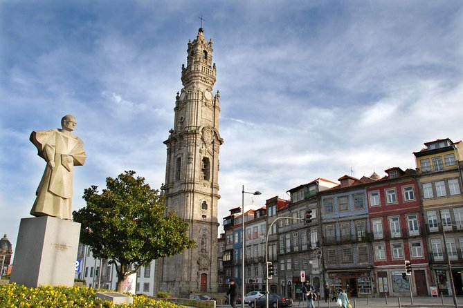 Porto City Half-Day Private Tour - Discovering Porto’s Iconic Railway Station and Cathedral