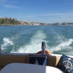 Porto: Passeio de Barco no Rio Douro com Degustação - Starting Point at Marina do Freixo and Early Highlights