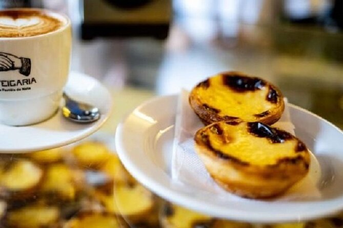 Porto Private Gourmet Food & Wine Historic Tour with a Sommelière - Exploring Iconic Porto Churches and Cultural Sites