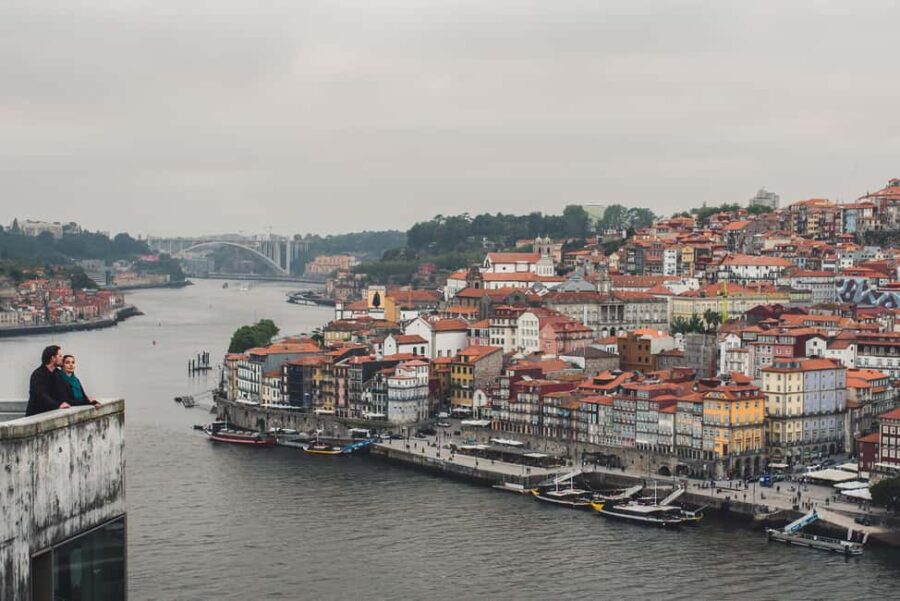Porto: Private Photo Session - Eternalized Memories - Porto’s Scenic Spots for Your Photo Session