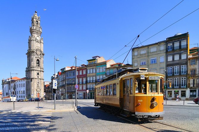 Porto Private Tour from Lisbon - Starting the Day: Pickup and Scenic Drive from Lisbon