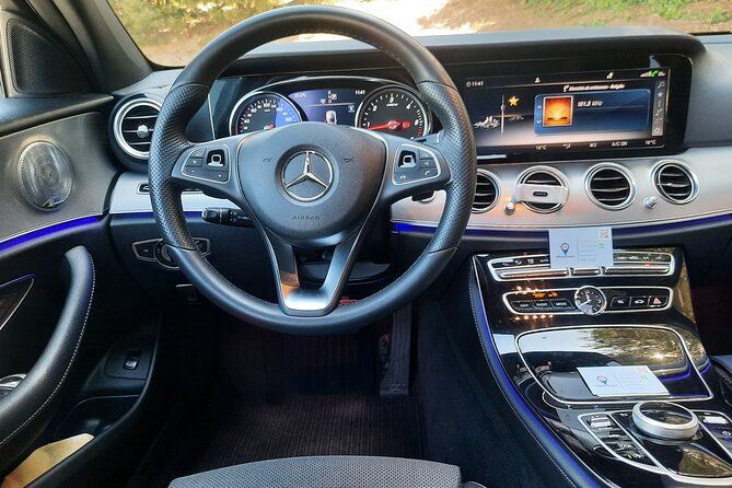 Porto to/from Douro Valley (1-8 pax) Private Transfer in Mercedes - Easy and Reliable Pickup at Porto Airport or Accommodation