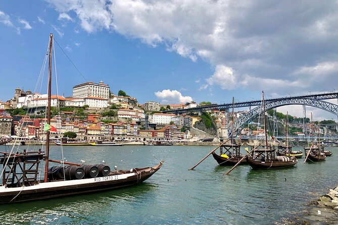 Porto Walking Tour - The Authentic Neighborhoods of Porto