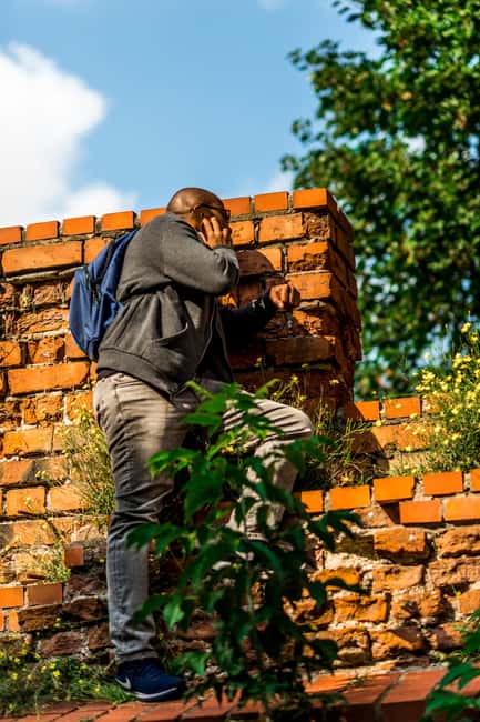 Poznan: Spy-Themed Walk & Game with Host - Starting Point: The Fountain with a Suspicious Briefcase