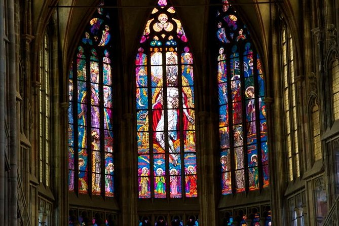 Prague 3-hour Afternoon Walking Tour including Prague Castle - Exploring Prague Castle’s Iconic Gothic Architecture