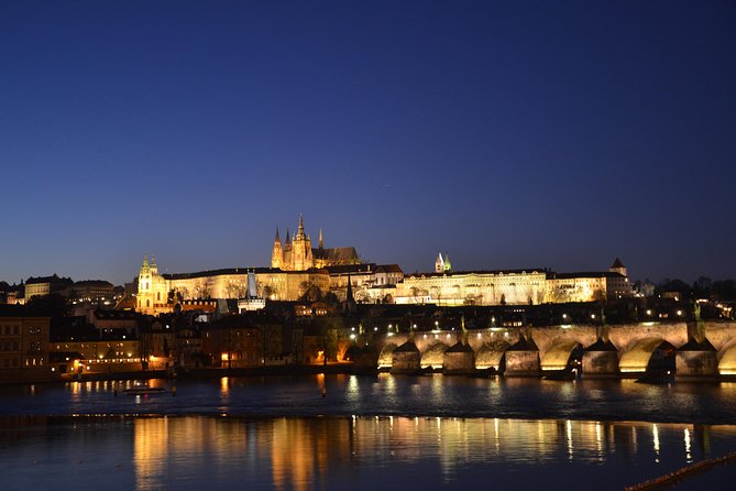 Prague evening tour by car - Discover Prague Castle from the Terrace