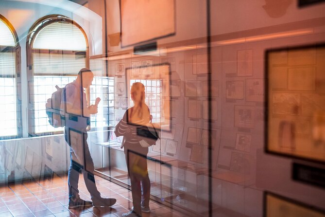 Prague Jewish Quarter Walking Tour with Admission Tickets - Exploring Josefov from the Maisel Synagogue to the Old Jewish Cemetery