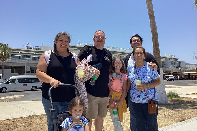 Premier Airport Shuttle Service for Seamless Transport in Cabo - In-vehicle Comforts and Amenities in the Cabo Shuttle