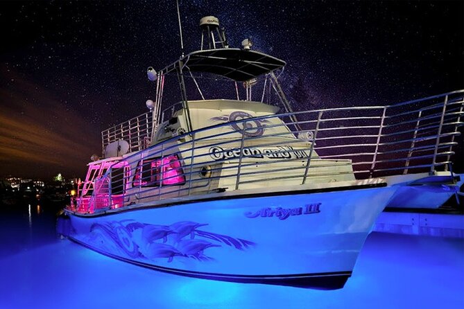 Premier Waikiki Sunset Party Cruise with Live DJ and Full Bar - The Vibrant Atmosphere Created by the Live DJ and Lights