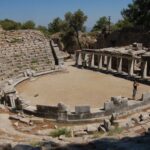 Priene, Miletos and Didyma Tour with Lunch - The Charm of Priene’s Well-Preserved Ruins