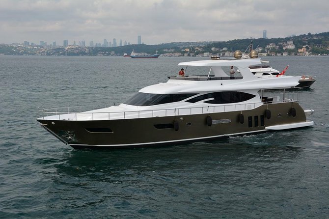 Private 2 Hours Bosphorus Yacht Cruise with Transport - Exploring the Historic Landmarks Along the Bosphorus