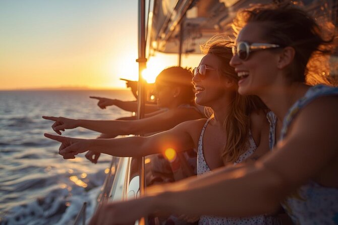 Private 38ft Yacht Charter in Cabo San Lucas Custom Cruise - The Private Yacht: Modern Comfort and Flexibility