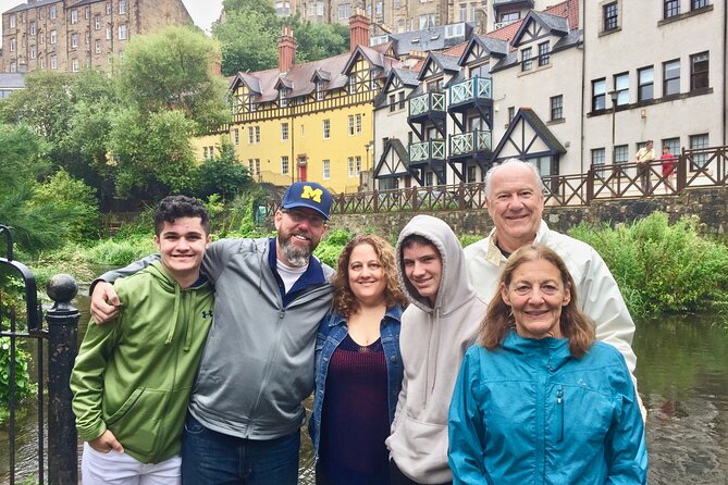 Private 4 Hour Tour of Edinburgh in a Spacious 6-seater Mercedes - Iconic Sites: Grassmarket, Greyfriars Bobby, and the Elephant House
