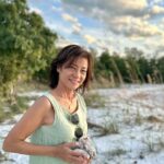 Private 4 HR Eco Tour, Shelling and Fishing, Marco Island FL - Shelling at Remote Islands with Sand Toys and Aqua Mat