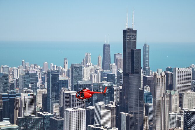 Private 45-Minute Chicago Skyline Helicopter Tour - The 45-Minute Flight Includes Iconic Landmarks