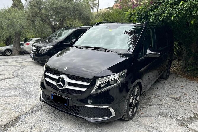 Private Airport Transfer From Taormina to Catania Fontanarossa - The Mercedes Minivan: Comfort and Luxury on the Move