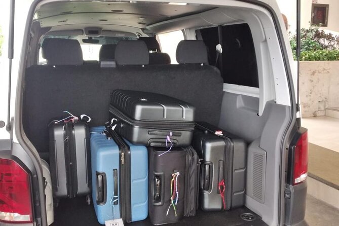 Private Airport Transportation to Playa del Carmen Downtown - From Cancun International Airport to Playa del Carmen Downtown