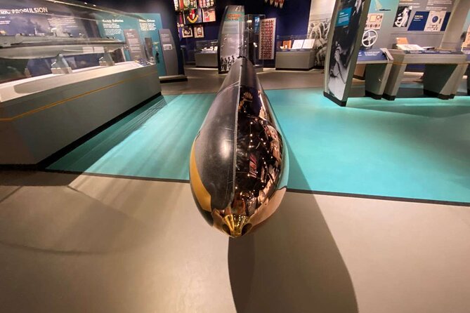 Private Arizona Memorial Bowfin Submarine and Honolulu City Tour - Convenient Private Pickup from Waikiki Hotels