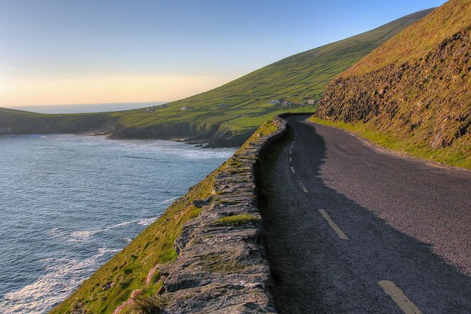 Private Award Winning Tours with Top Rated Local Driver Guides - Visiting the Ring of Kerry: A Scenic Drive and Small Towns