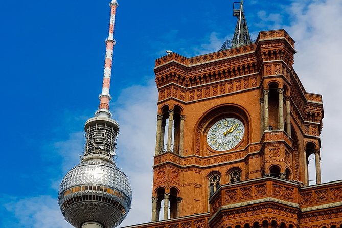 Private Berlin City Center Walking Tour - Precise Meeting Point and Convenient Pick-up Service