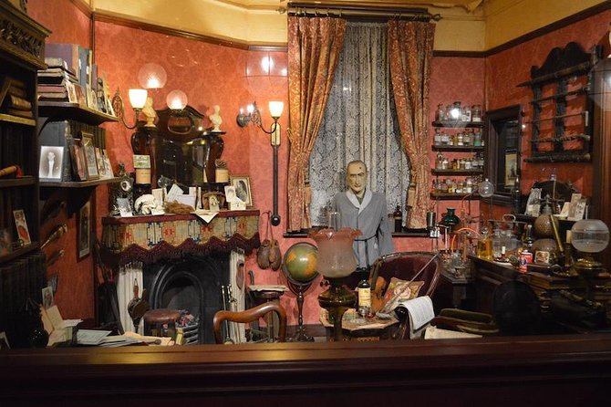 Private Bespoke Tour: Sherlock Holmes and Sir Arthur Conan Doyle - Dining at Simpsons in the Strand, Holmes’ Favorite Restaurant