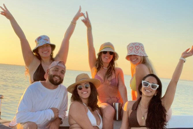 Private Boat Ride in Miami with Experienced Captain and Champagne - Starting Point at Coconut Grove with Prime Amenities